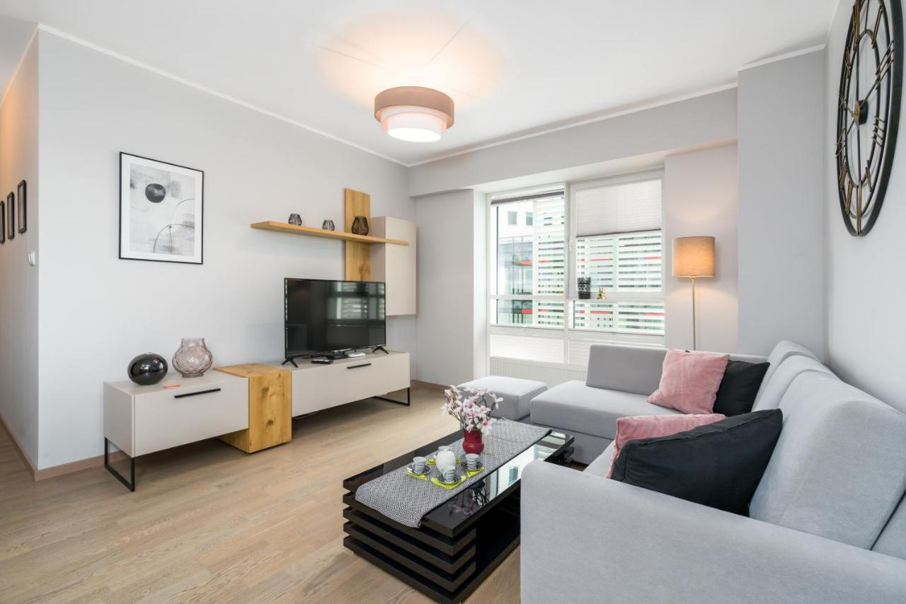 Apartments Poznan Towarowa By Noclegi Renters מראה חיצוני תמונה