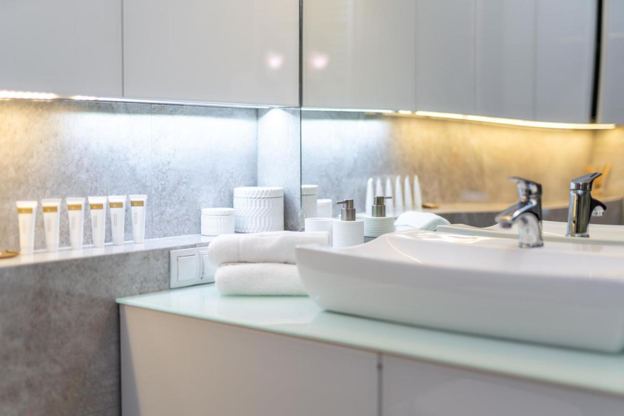 Apartments Poznan Towarowa By Noclegi Renters מראה חיצוני תמונה