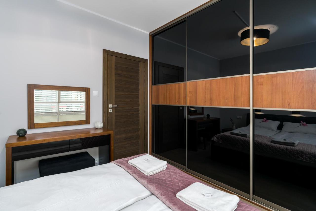 Apartments Poznan Towarowa By Noclegi Renters מראה חיצוני תמונה
