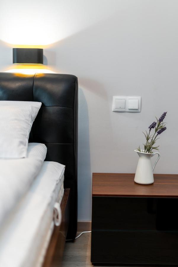 Apartments Poznan Towarowa By Noclegi Renters מראה חיצוני תמונה