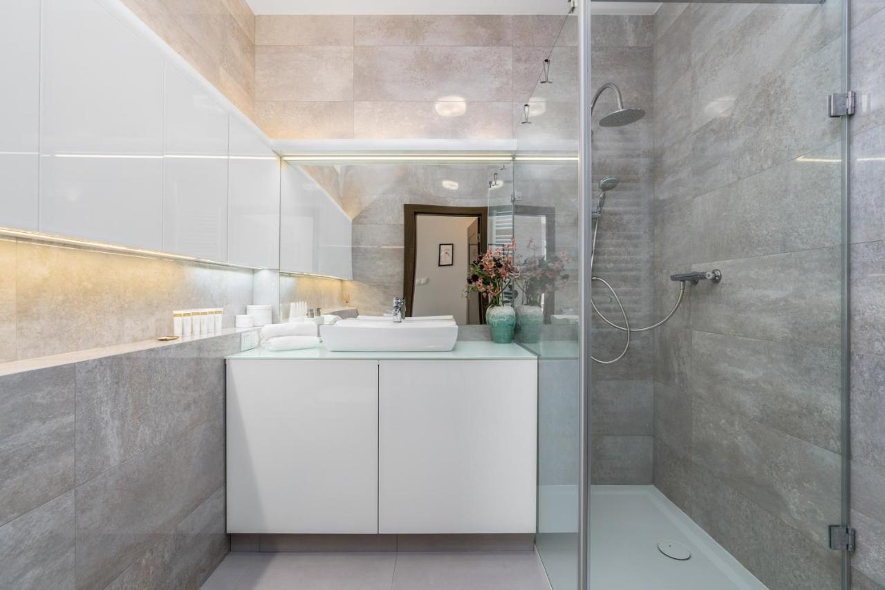 Apartments Poznan Towarowa By Noclegi Renters מראה חיצוני תמונה