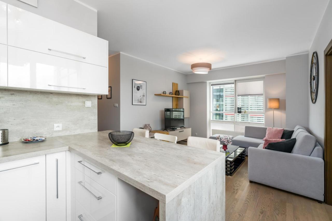 Apartments Poznan Towarowa By Noclegi Renters מראה חיצוני תמונה
