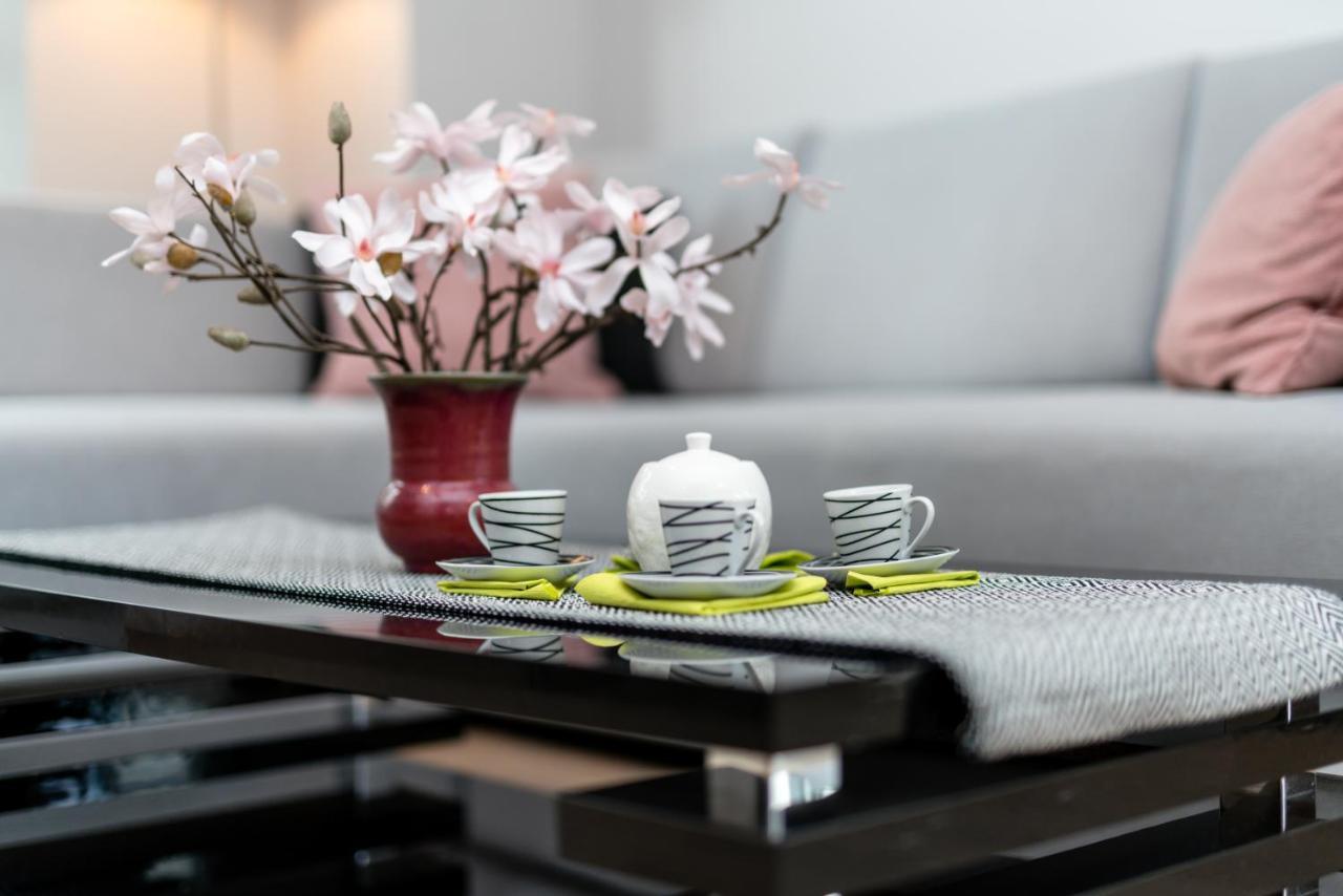 Apartments Poznan Towarowa By Noclegi Renters מראה חיצוני תמונה